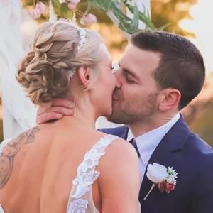 Meet your Posher, Cee